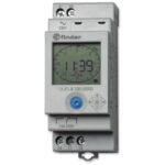 Таймер цифровий Finder 12.51 тижневий на DIN-рейку