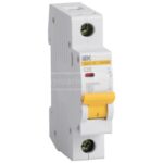 Автоматичний вимикач IEK ВА47-29 1P C20 4,5кА